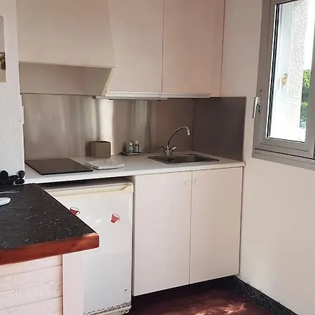 Studio-2 Personnes-residence Le Pharo, Vue Piscine Port דירה אגדה