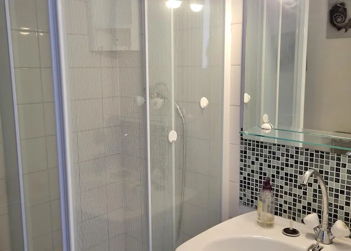 Studio-2 Personnes-residence Le Pharo, Vue Piscine Port * Agde